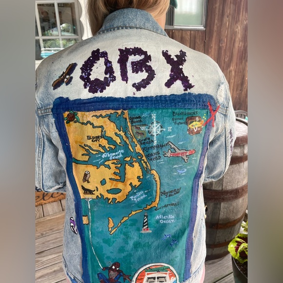 Custom made handpainted jacket - Picture 5 of 16